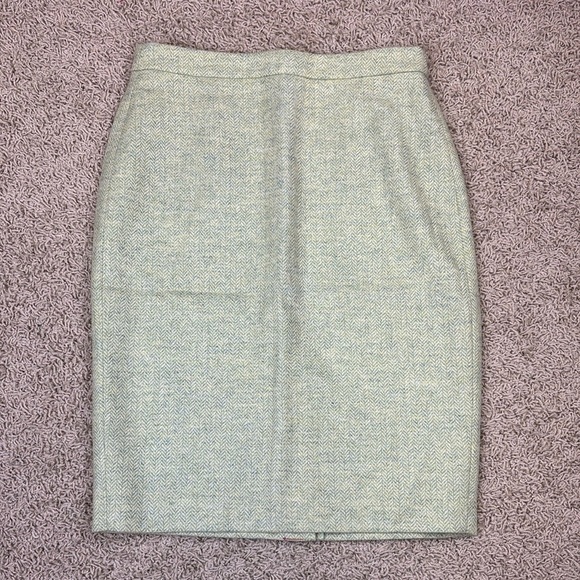 NWT Pure collection Moon wool pencil skirt mint herringbone sz 6 - Picture 1 of 8